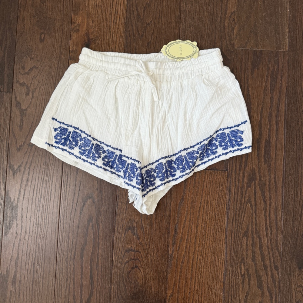 Velzera off white and blue embroidered shorts